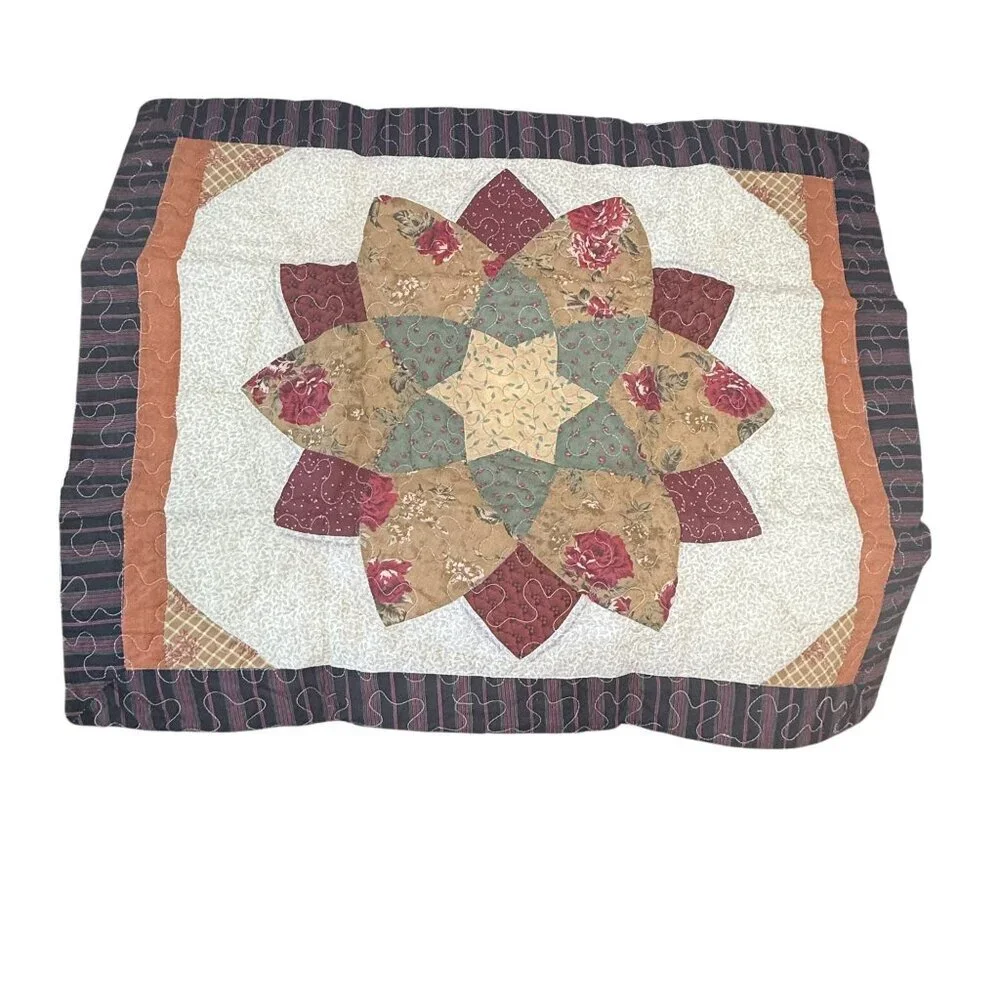Country Quilt Pillow Shams Set of 2 Quilted Star Pillowcases New